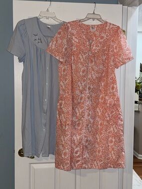 GS Women's LOT of 2 Comfy zip/snap button blue coral Housecoat Dusters sz XL